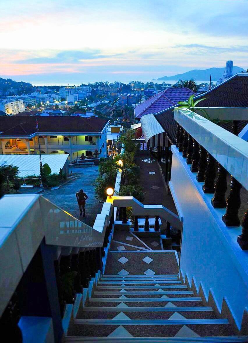 Aksarai Hotel Patong Kültér fotó